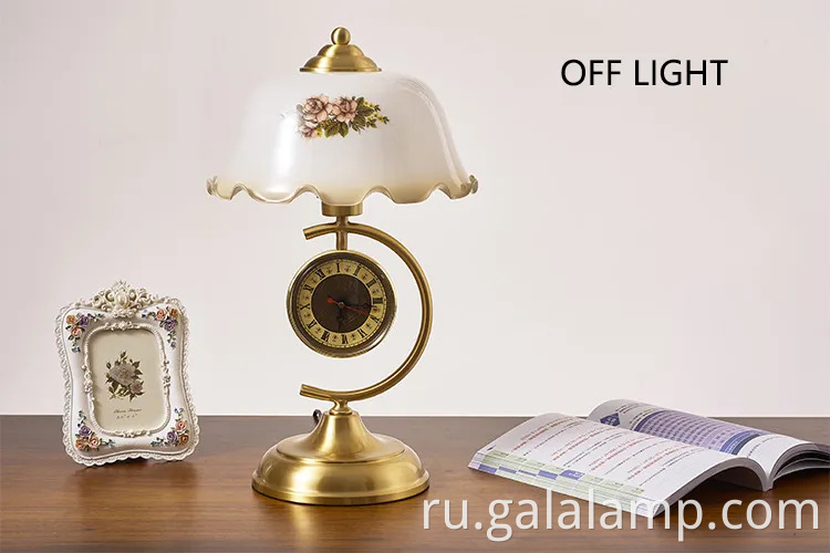 Ретро элегантная европейская учебная комната показ орнамент